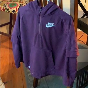 Girls Nike Cape